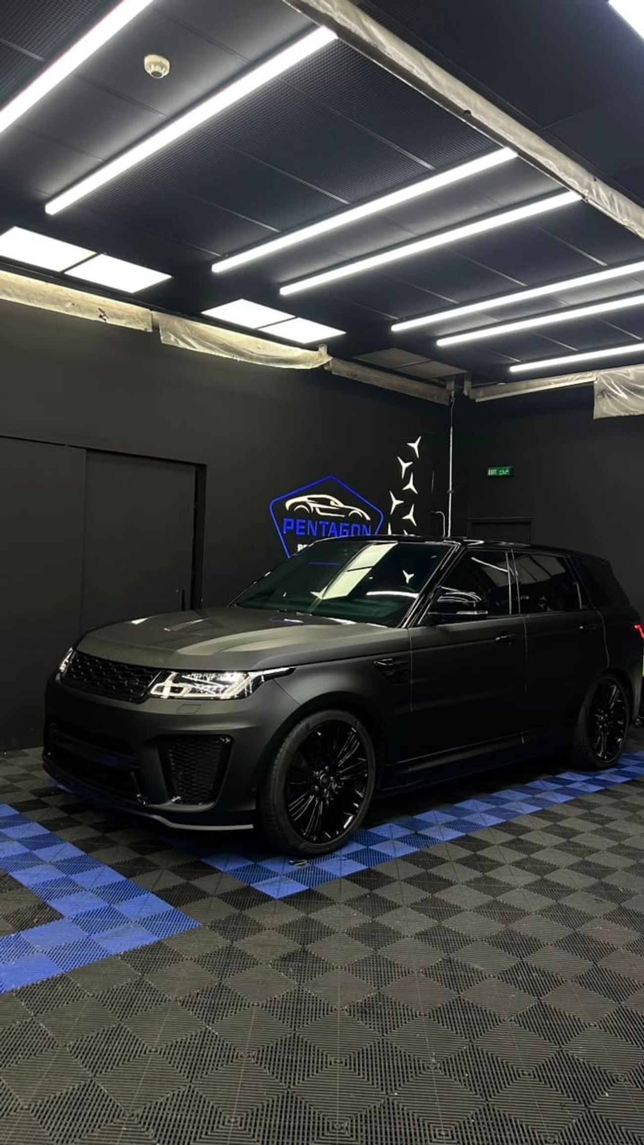 Land Rover Range Rover Sport HSE DYNAMIC