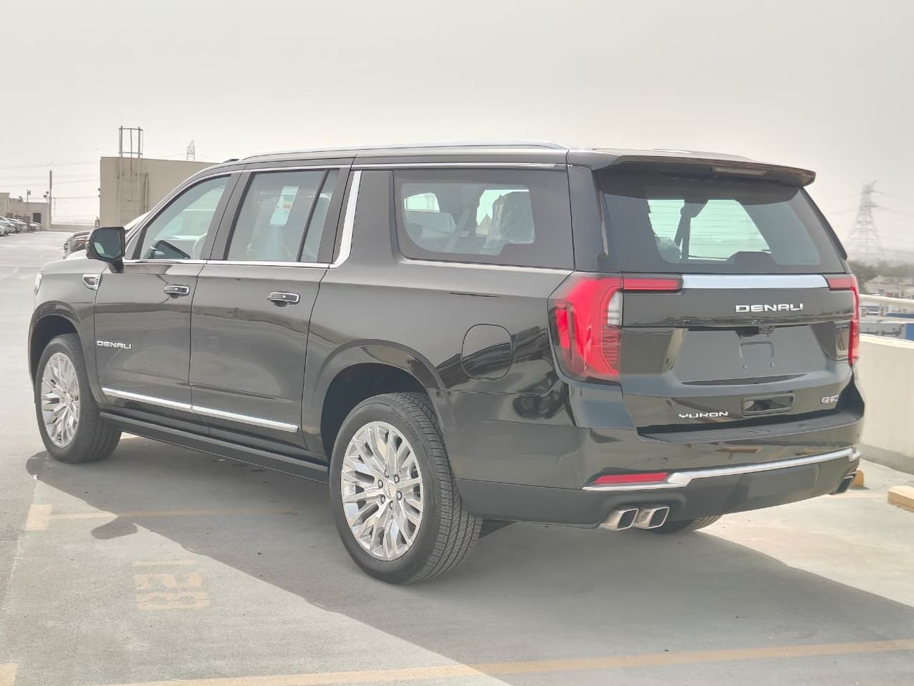 GMC Yukon XL 2025 GMC Yukon Denali XL 8-Seater 6.2L V8 Petrol A/T 4WD Export Only