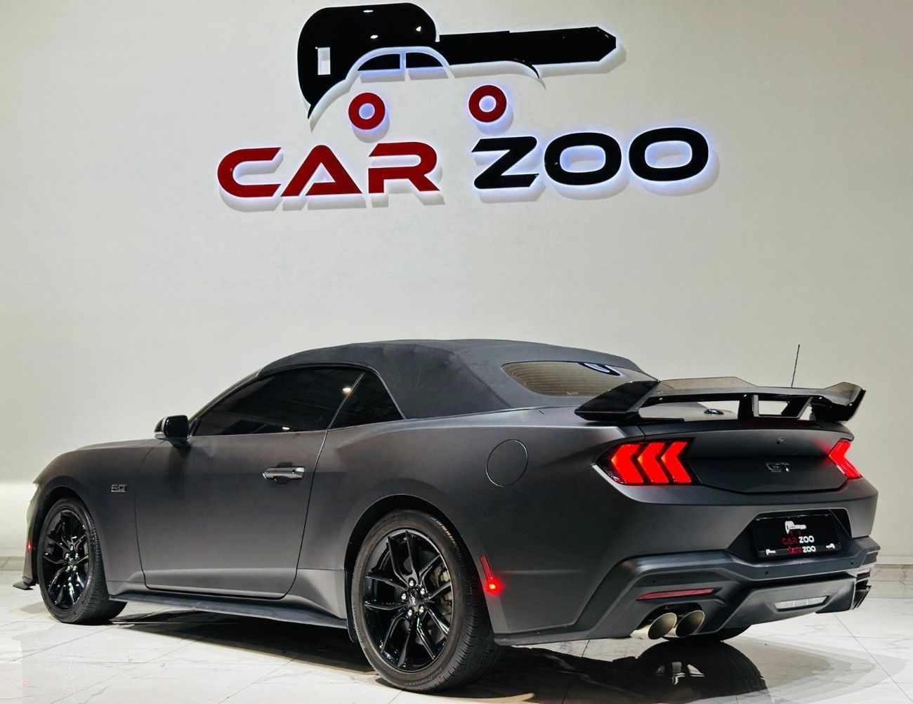 فورد موستانج GT Premium 5.0L (460 HP) Convertible A/T