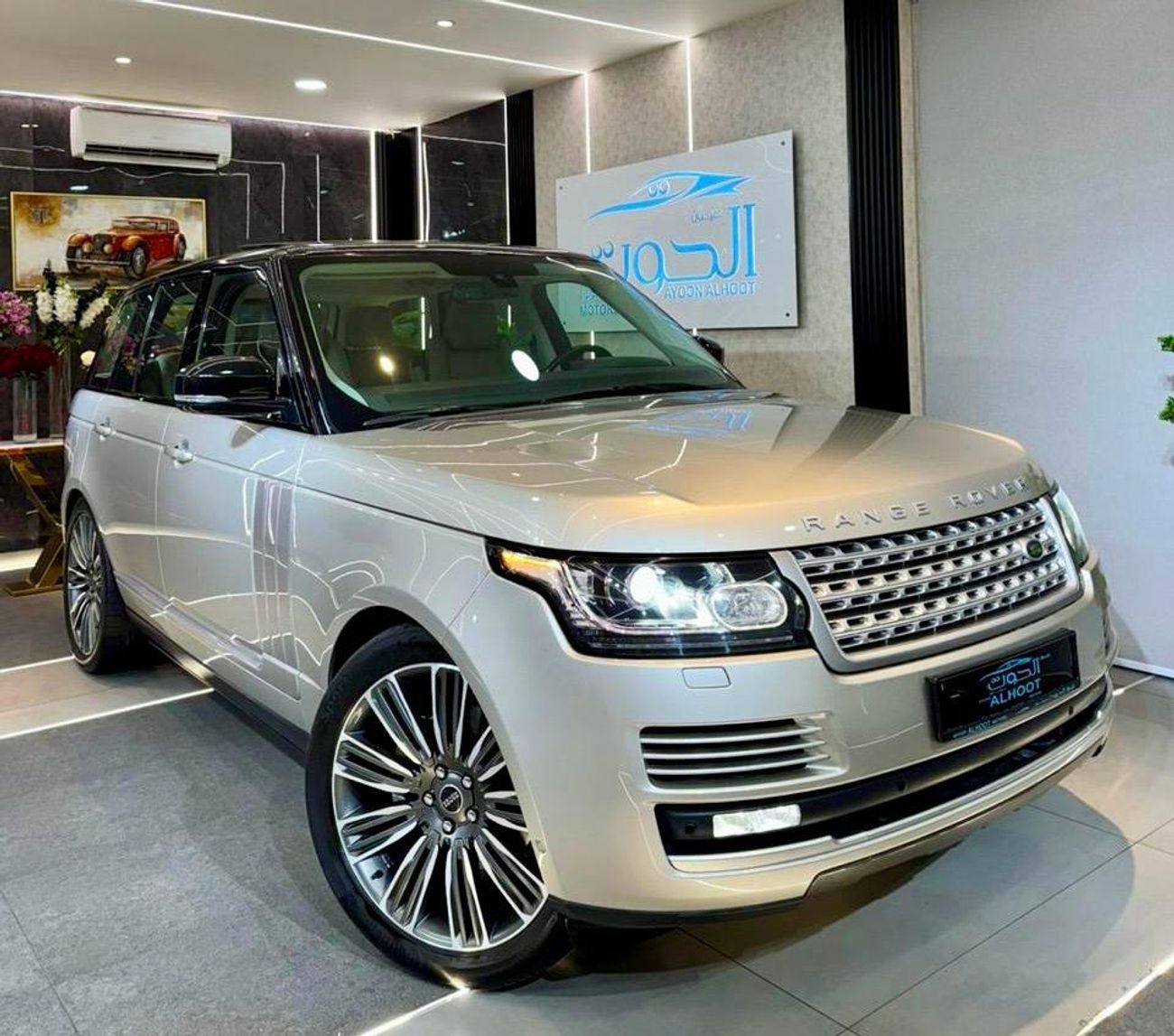 لاند روفر رينج روفر Autobiography 5.0L (510 HP) AUTOBIOGRAPHY GOLDEN RR VOGUE || GCC || SUPERCHARGED || TOP OPTIONS || F