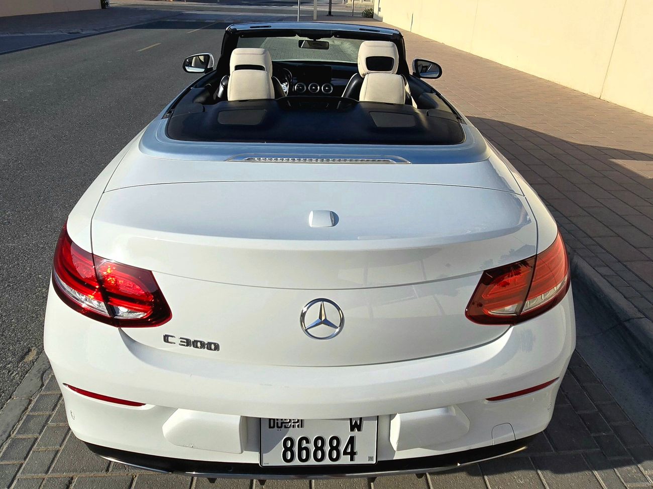 مرسيدس بنز C 300 كوبيه Convertible