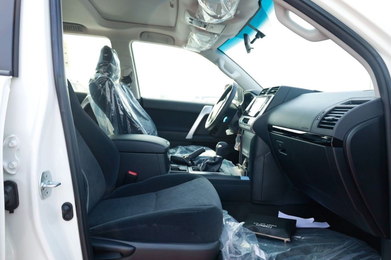 تويوتا برادو TOYOTA PRADO 2.7 TXL WHITE 2023