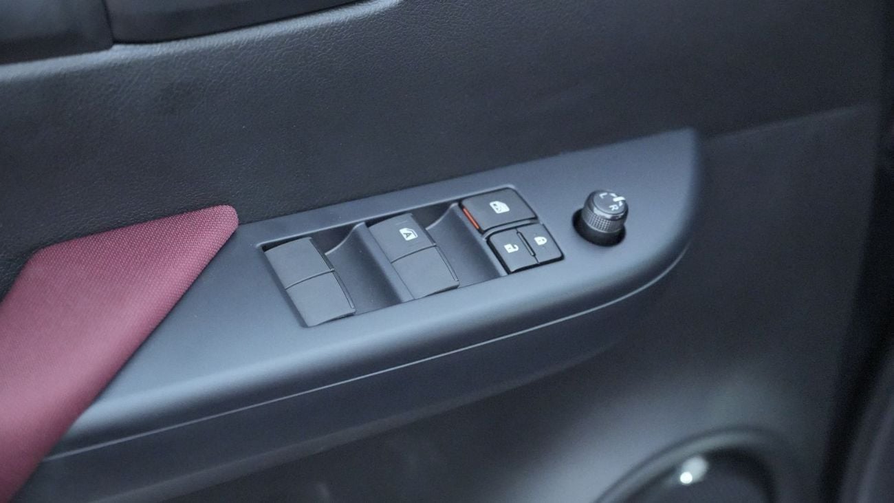 تويوتا هيلوكس GLX 2.7L Double Cab Utility 4WD A/T 2025MY EXPORT PRICE