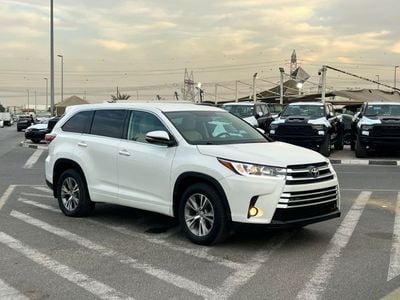 Toyota Highlander 2015 Toyota Highlander LE+ Plus 3.5L V6 - Interior Beige - 7 Seater 4x4 AWD - Electric Seat With Big