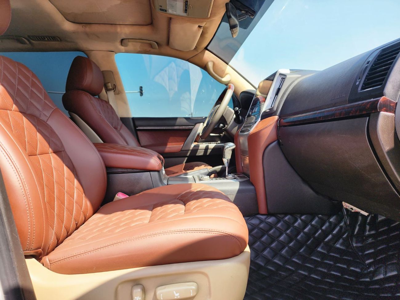 تويوتا لاند كروزر VX.R V8 upgrade 2021