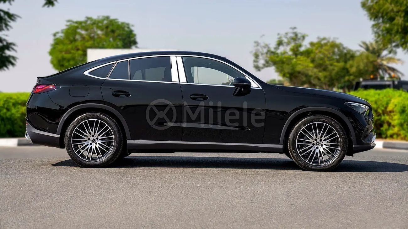 Mercedes Benz GLC200 STANDARD