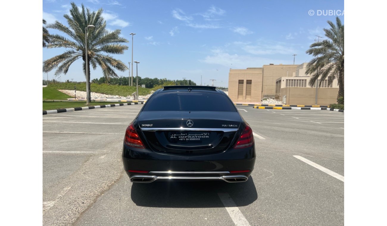 مرسيدس بنز S 550 السيارة بحالة الوكالة