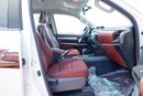 Toyota Hilux HILUX SR5 2.7L  AT  WITH PUSH START 2025/2025