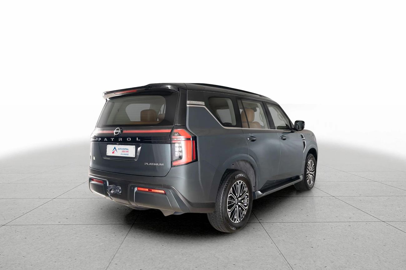 Nissan Patrol SE Platinum City 5.6L SE PLATINUM CITY 3.8