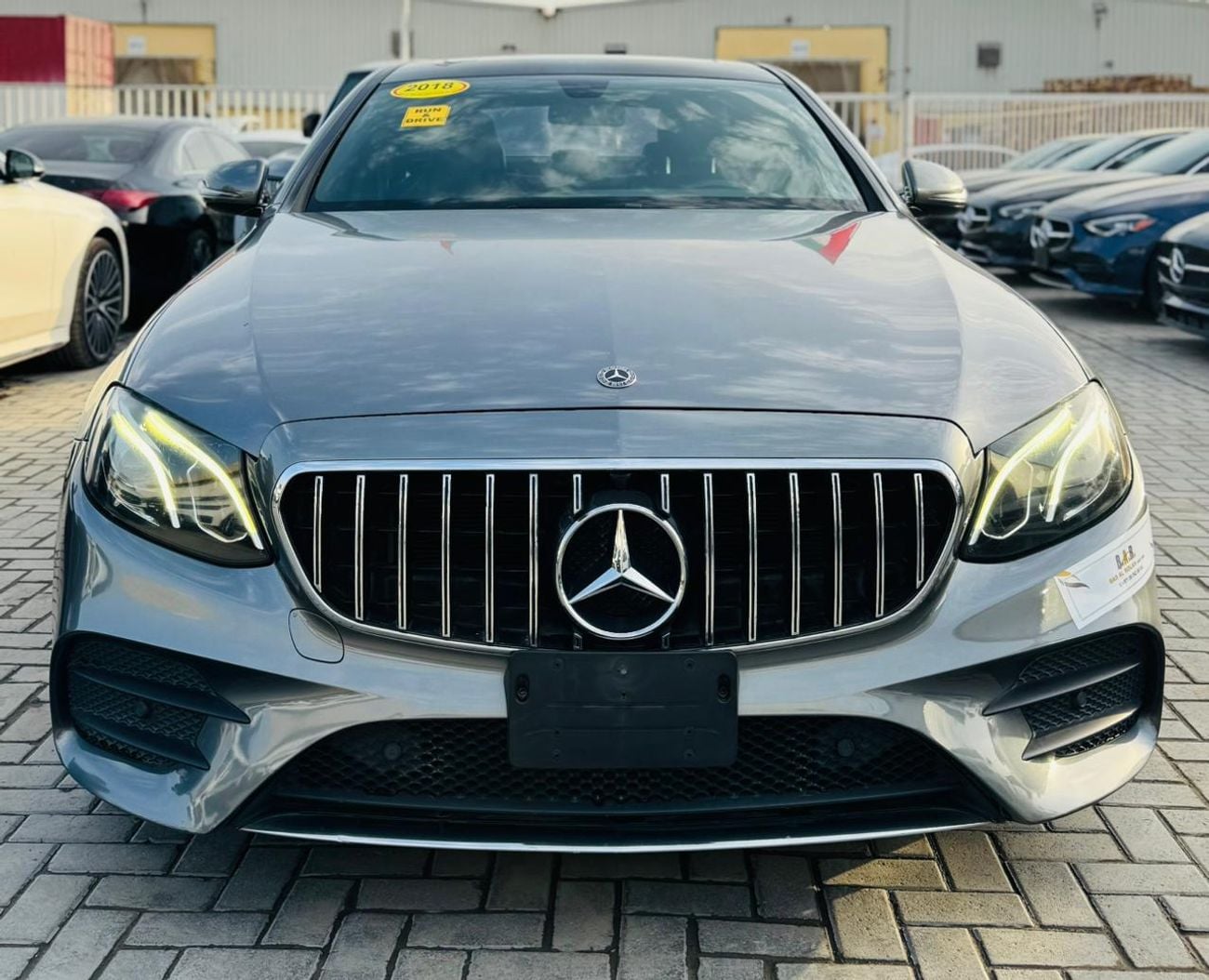 Mercedes Benz E300