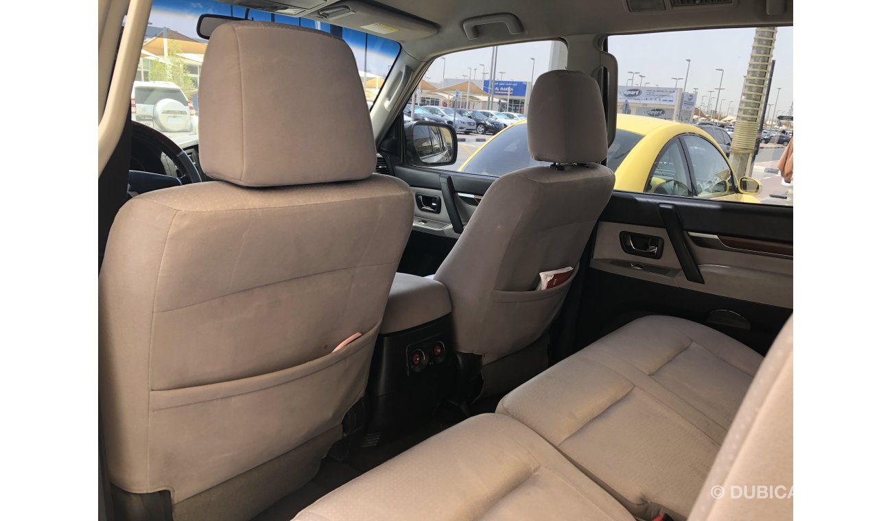 ميتسوبيشي باجيرو Mitsubishi Pajero V6, model:2007. Excellent Condition