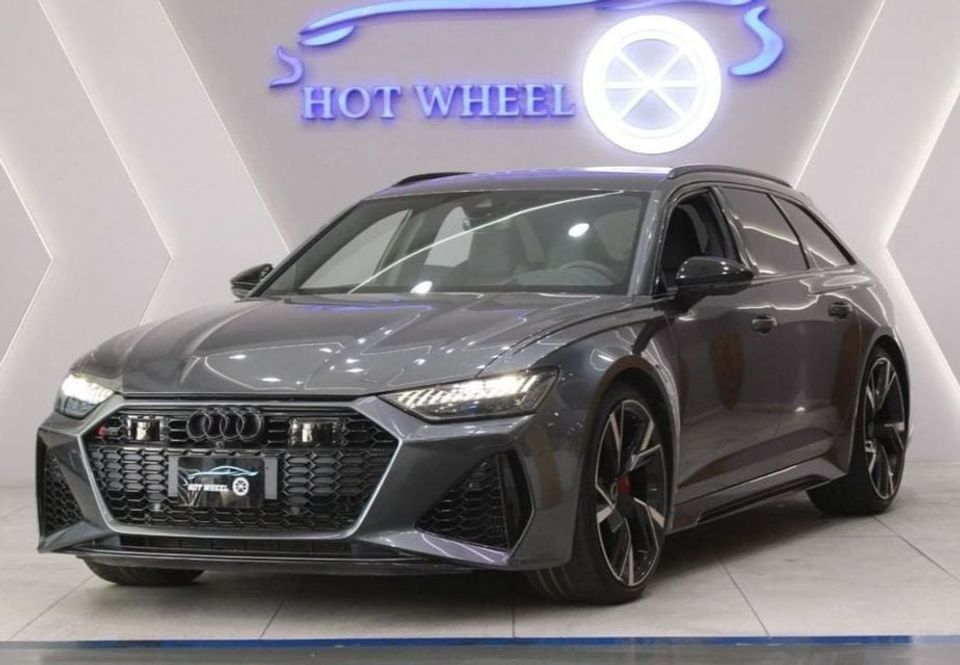 مستعملة أودي RS6 AUDI RS6 2024 للبيع في دبي - 846781