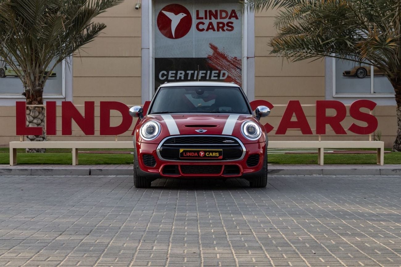 Mini Cooper MINI Hatch John Cooper Works 2018 GCC specs for 952.00 AED monthly