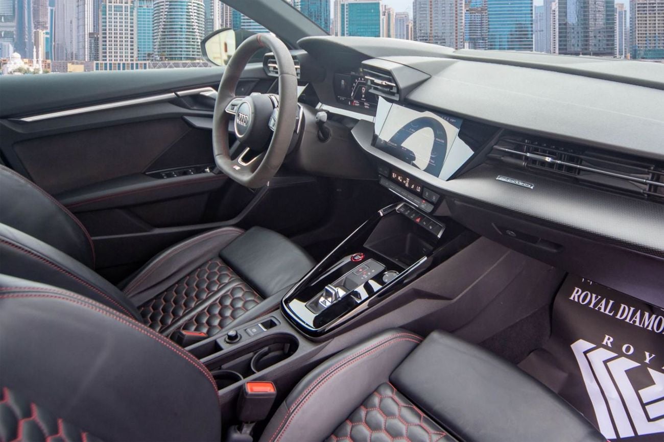 Audi RS3 TFSI quattro 2.5L Sportback  | Audi Warranty+Service