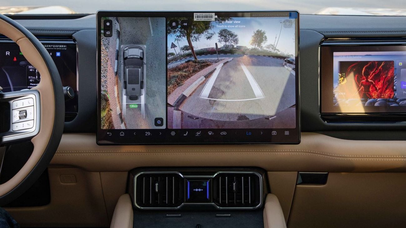 BYD Leopard 8 Smart and Brave Flagship Edition (7 Seats) 21-inch Rims with Tow Hook | 2025 | Coming Soon