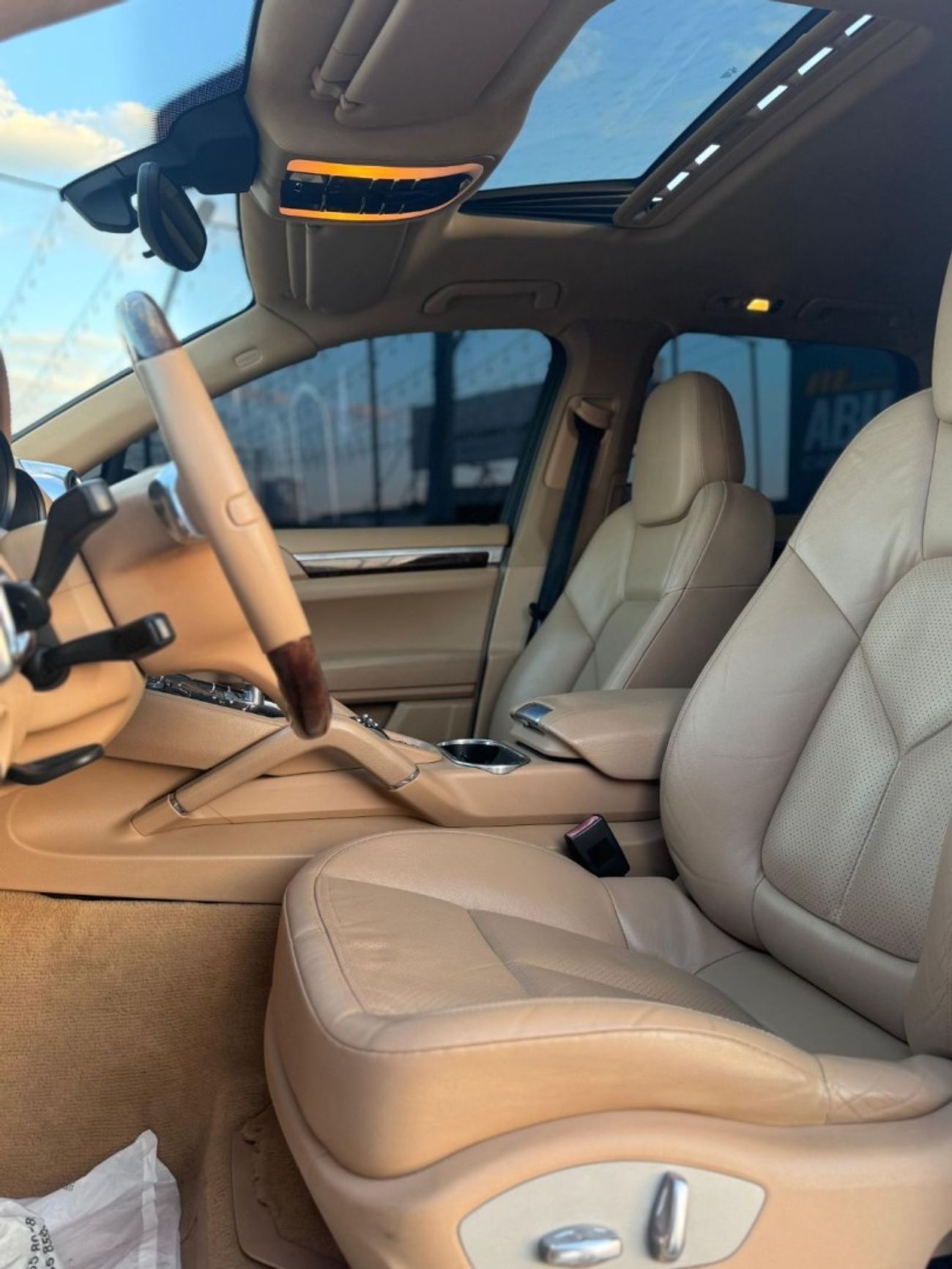 Porsche Cayenne Turbo S 4.8L (550 HP)