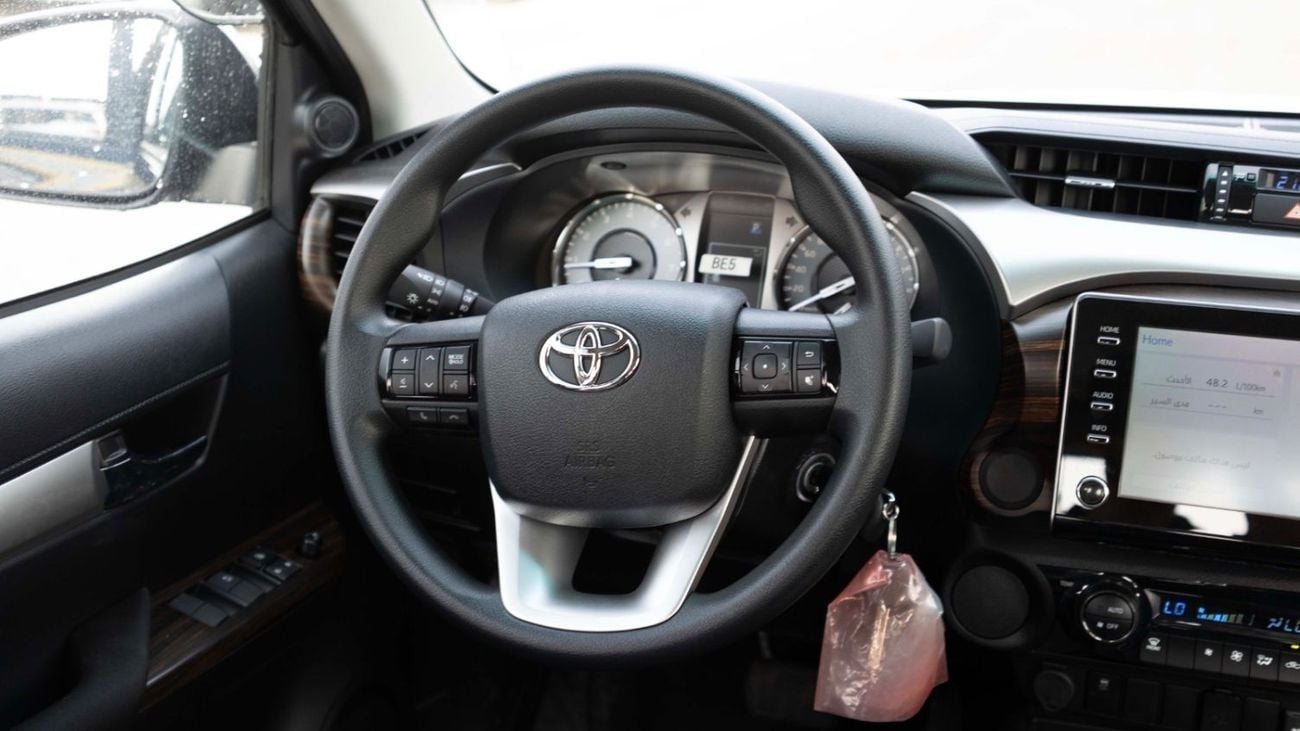 تويوتا هيلوكس GLX 2.7L Double Cab Utility RWD A/T
