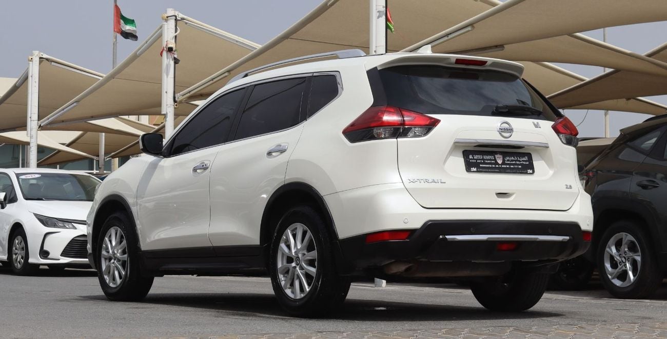 Nissan XTrail Nissan X-Trail 2022- GCC - Accident-Free - 4WD - 5 Seats - Excellent Condition Inside and Out