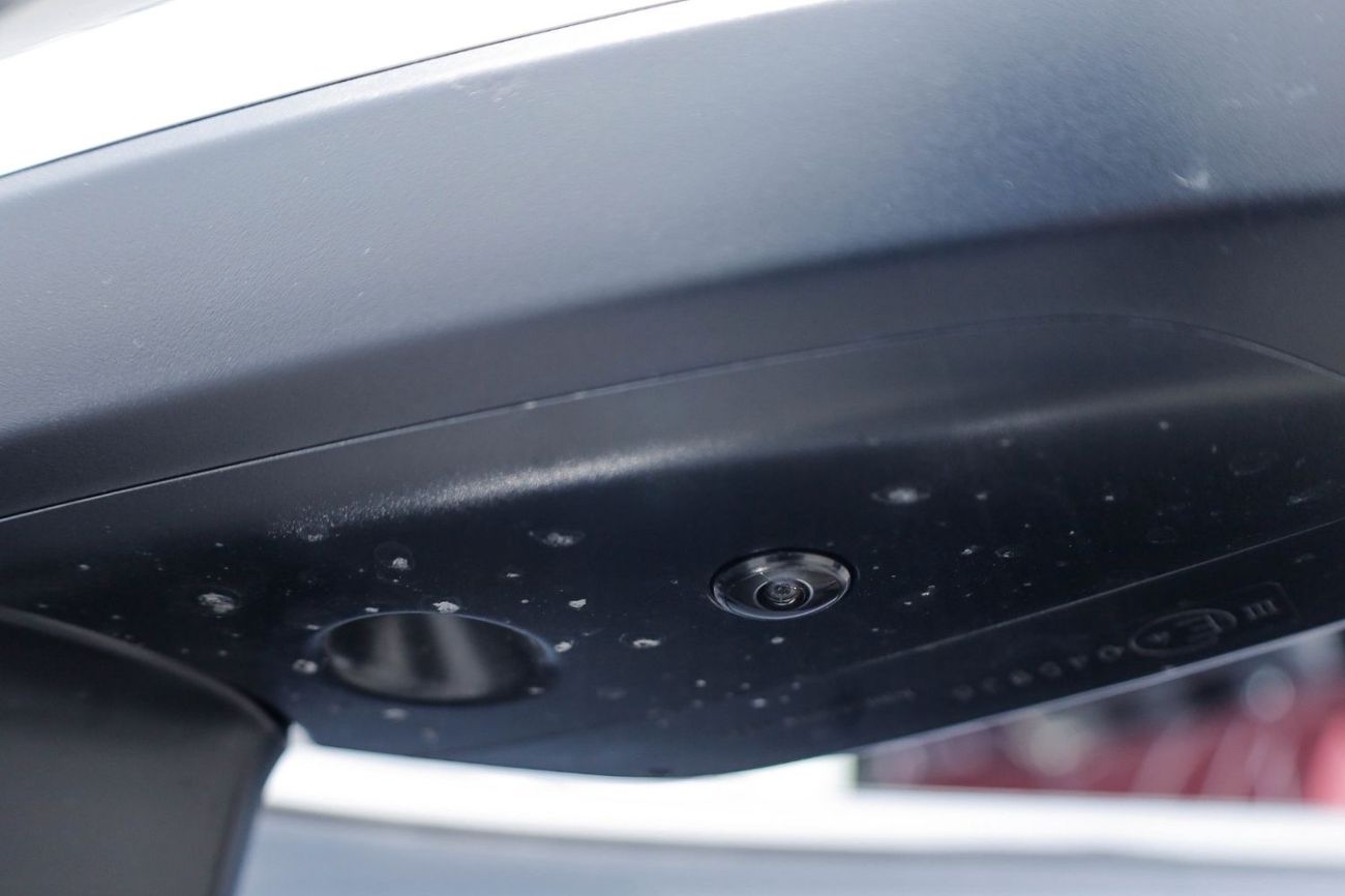 تويوتا لاند كروزر TOYOTA LAND CRUISER 300 3.3L DIESEL VXR AUTO