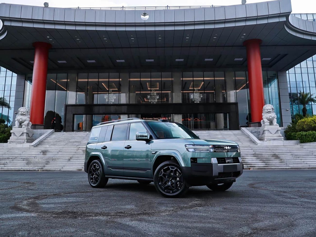 BYD Leopard Titanium 7 Titanium 7 2025 Four-Wheel Drive Ultra Edition