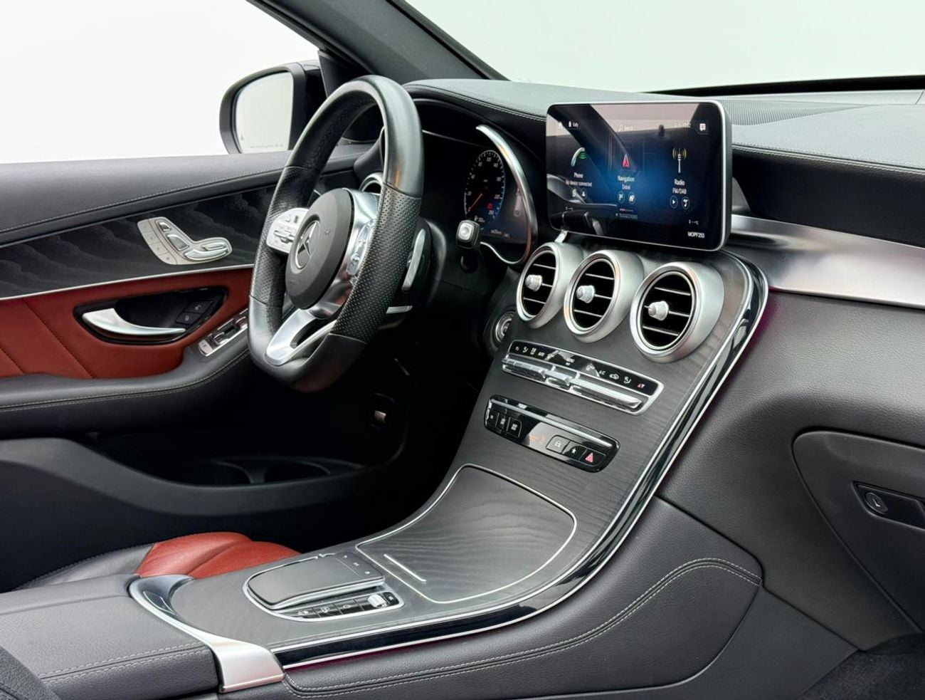 Mercedes Benz GLC 300 2020 Mercedes Benz GLC300 AMG 4MATIC Coupe, 2027 MB Warranty, Full MB Service History, GCC