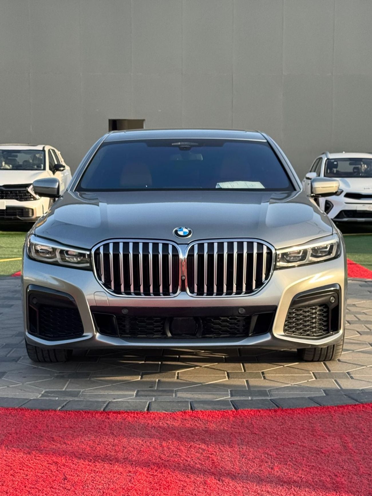 بي أم دبليو 730Li