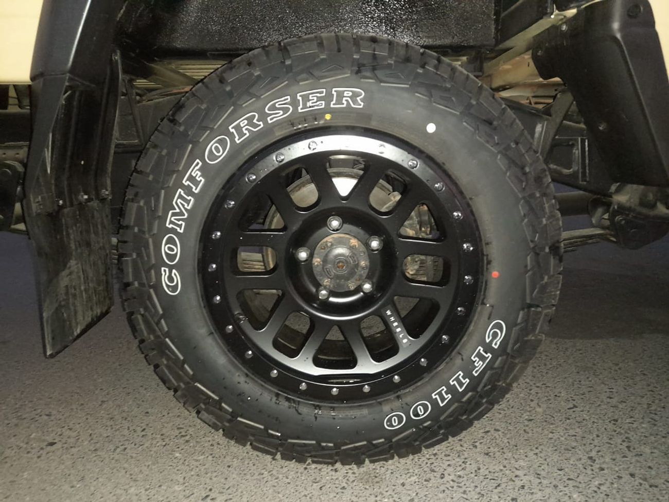 تويوتا لاند كروزر بيك آب V8 MANUAL RHD