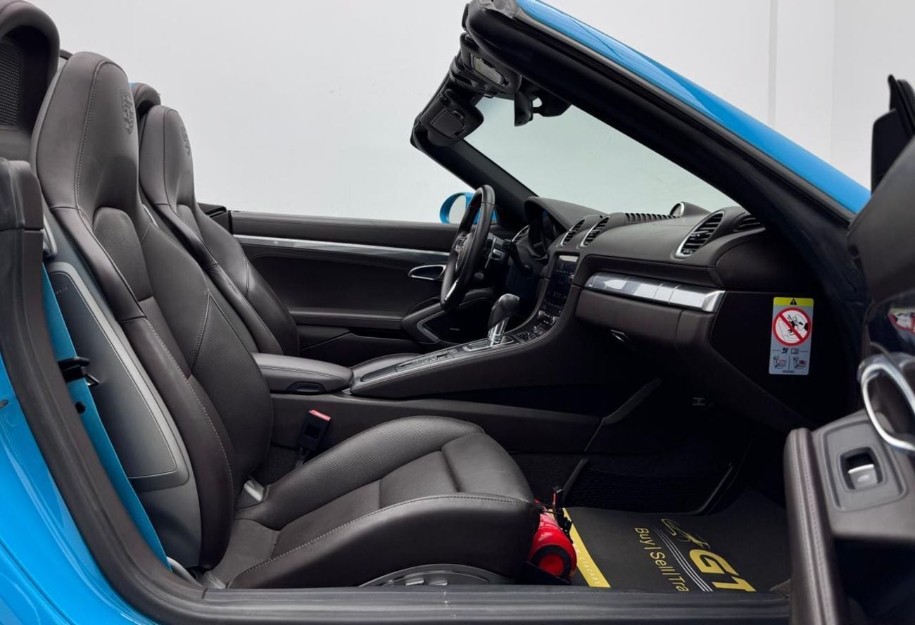 Porsche 718 Boxster GTS 2.5L 2019 Porsche 718 Boxster GTS, Porsche Service history, 1 Year Warranty, GCC