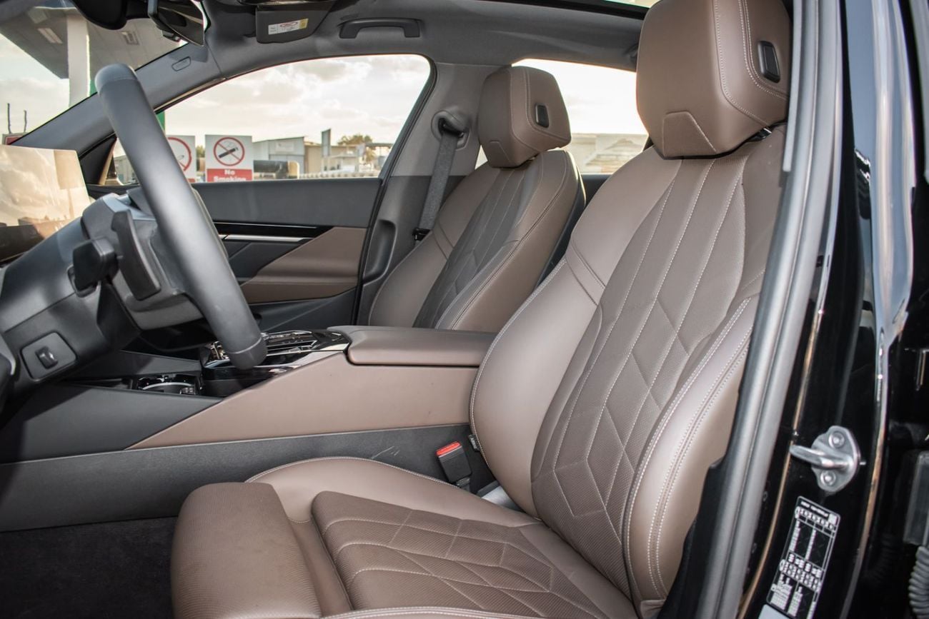 بي أم دبليو 520i M SPORT PRO 