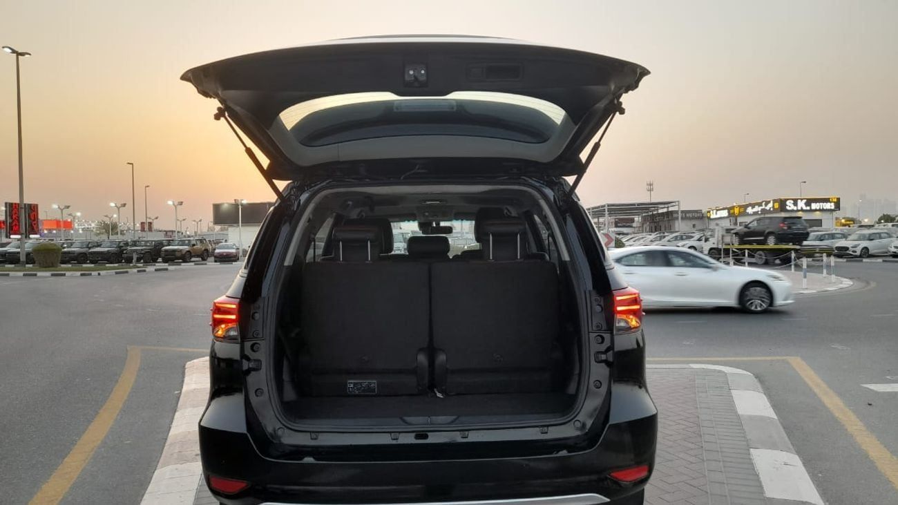 تويوتا فورتونر 4.0L VXR