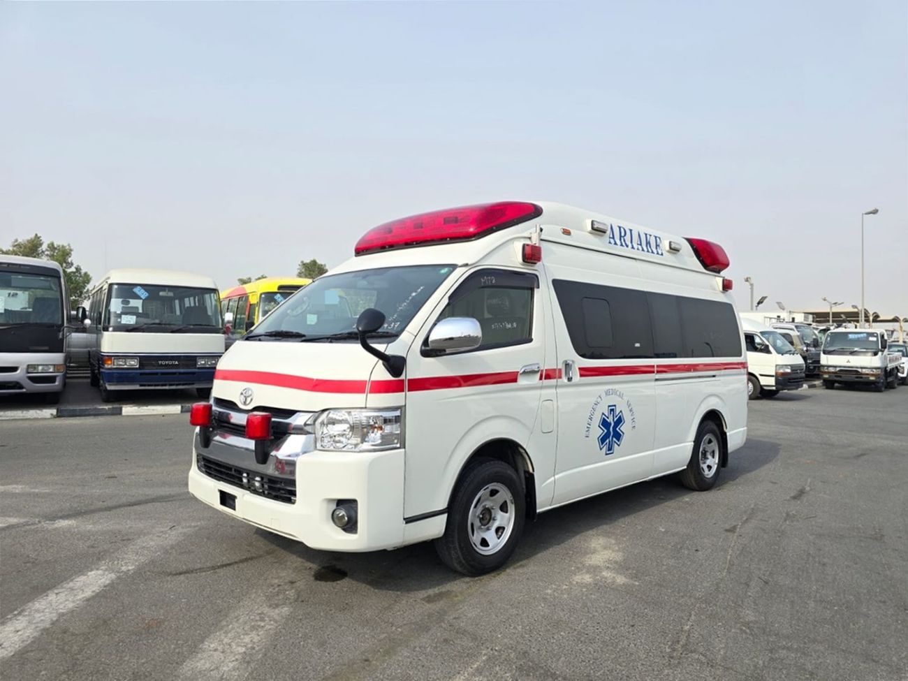 Toyota Hiace TOYOTA HIACE VAN AMBULANCE RHD 2014 MODEL 2.7 L PETROL AUTOMATIC(PM13940)