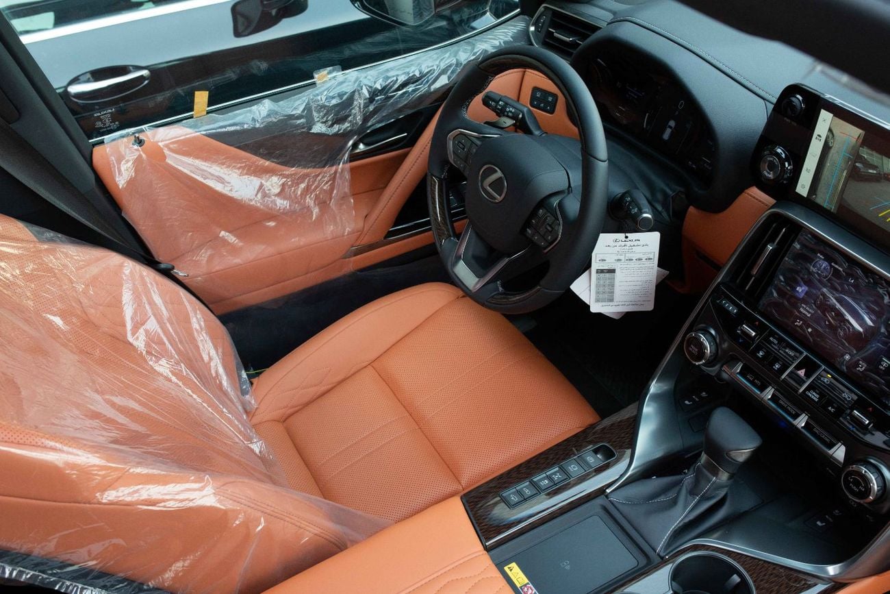 Lexus LX600 VIP
