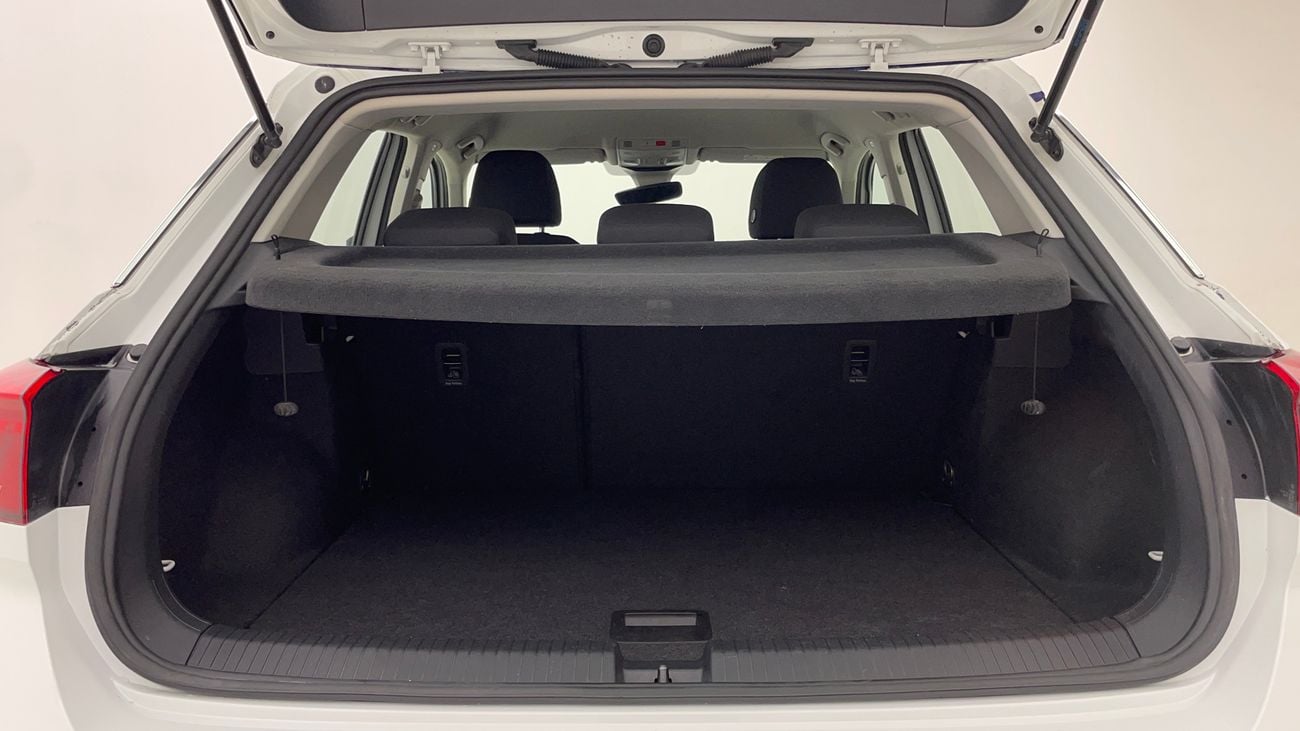 فولكس واجن T ROC TREND 1.4 | بدون دفعة مقدمة | اختبار القيادة في المنزل