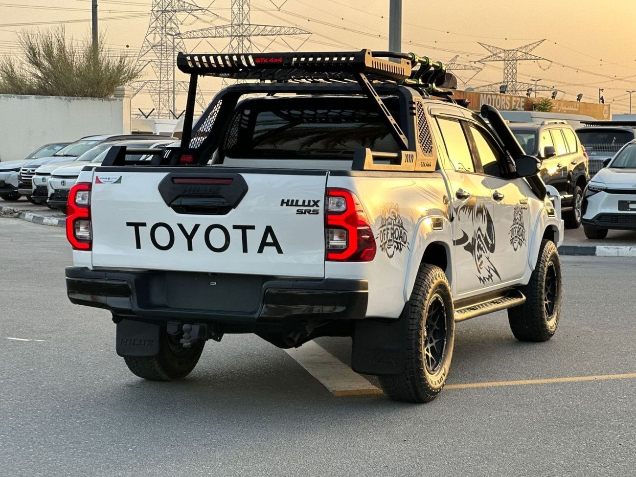 Toyota Hilux HEAVY MODIFICATION | PREMIUM ROOF RACK | SPORTS BAR WITH BASKET | SIDE BODY STICKER | 2.8L DIESEL | 