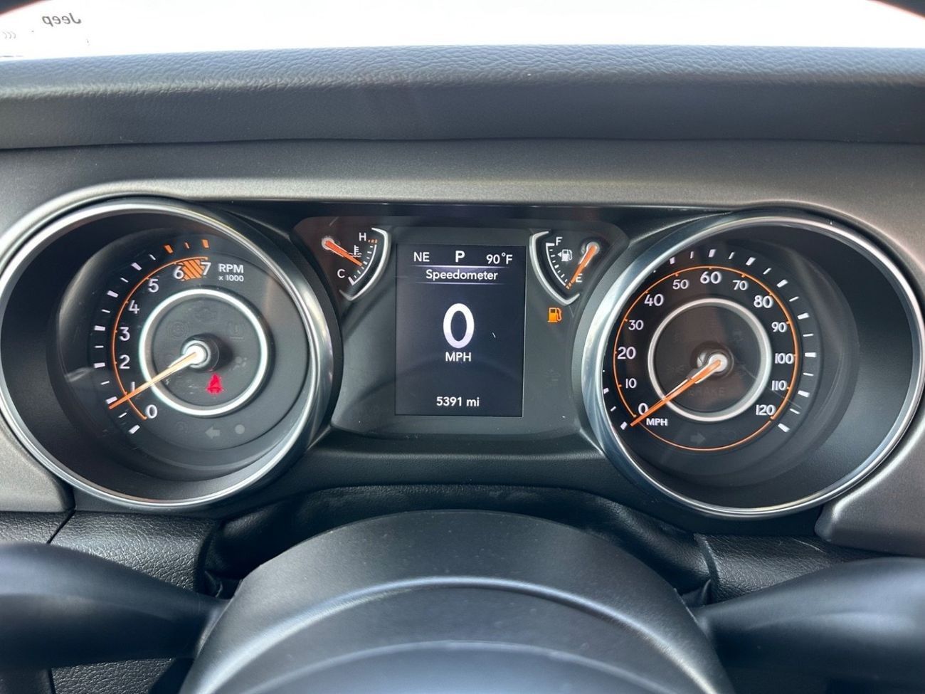 جيب رانجلر Sport 2 Door 4WD 2.0