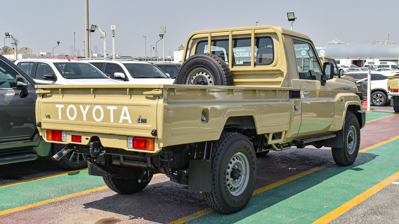 Toyota Land Cruiser Pick Up 4.0L V6 M/T