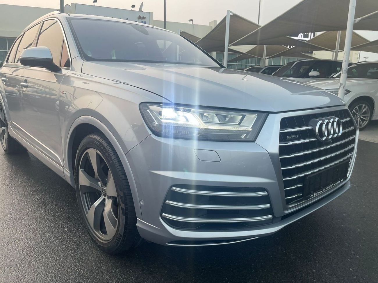 Audi Q7 45 TFSI quattro S-Line Audi Q7 TFSI QUATTRO 45 SLINE