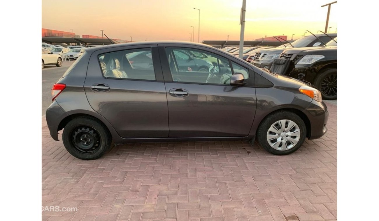 Toyota Yaris SE