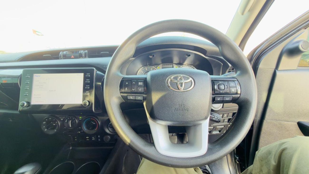 Toyota Hilux GR BODY KIT INSTALLED | POWER SEATS | 2.8L DIESEL | AUTOMATIC TRANSMISSION | LEATHER SEATS |