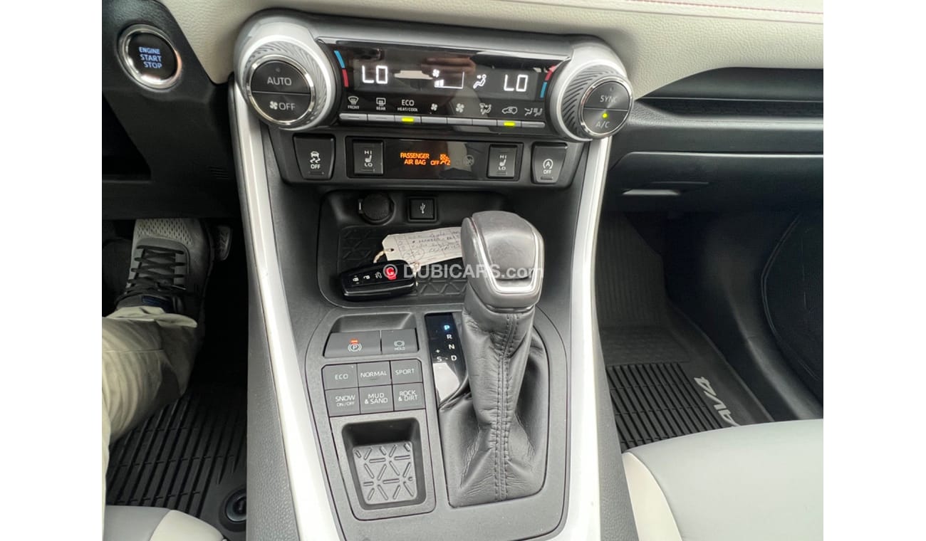 Toyota RAV4 XLE Rav4 2020 xle premium full option 4x4