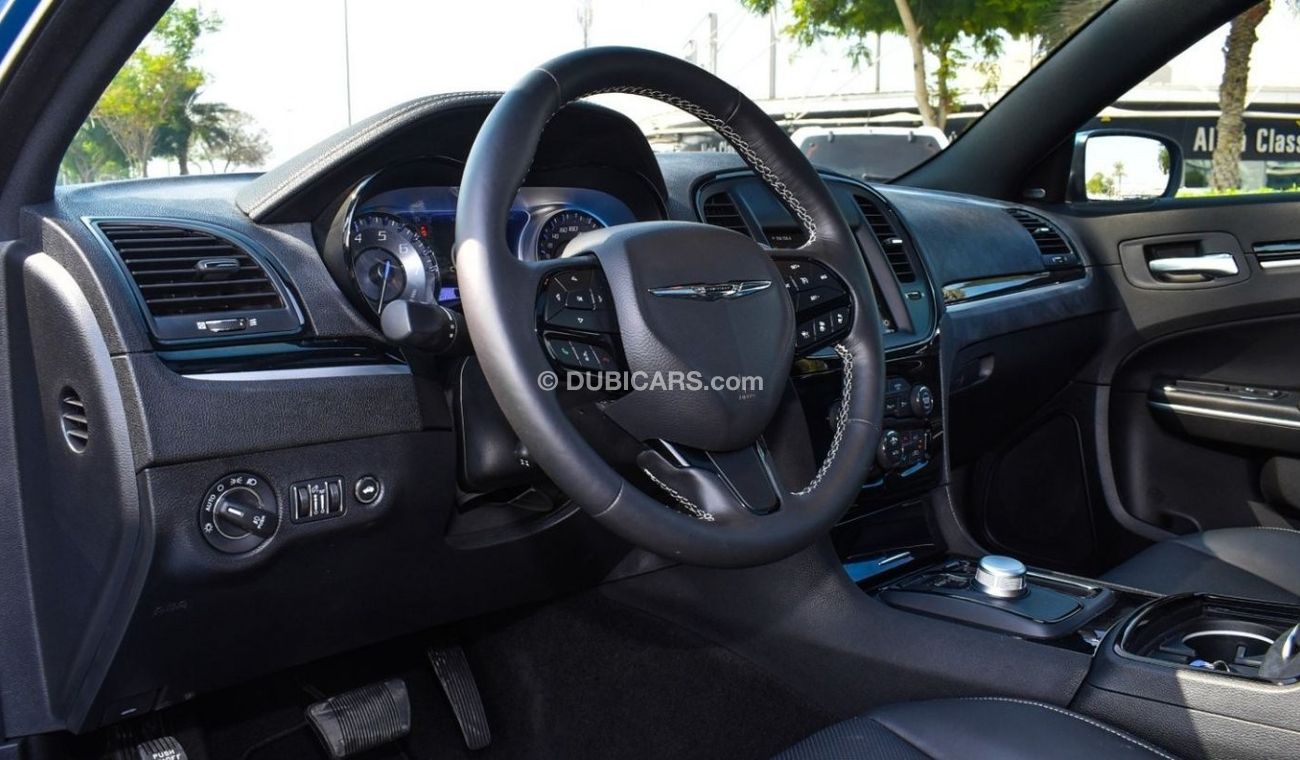 Chrysler 300s Chrysler 300S / 2022 / GCC / V6 / Brand New / Under Warranty