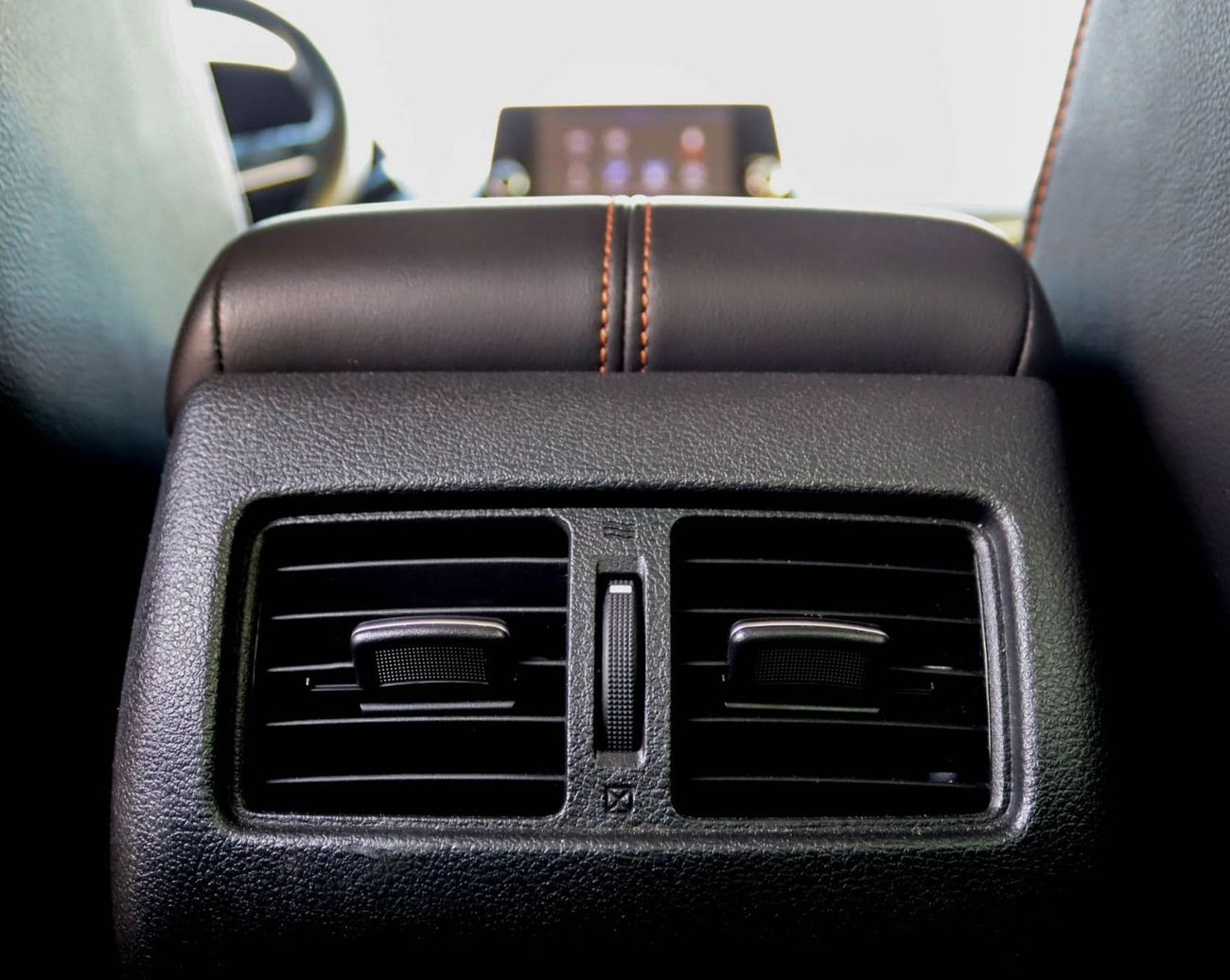 نيسان ألتيما نيسان ألتيما SR (L34) موديل 2020، سيدان بأربعة أبواب، محرك بنزين سعة 2.5 لتر، ناقل حركة أوتوماتيكي،