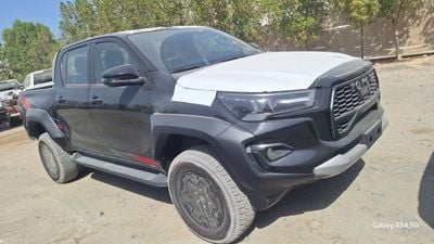تويوتا هيلوكس GR Sport 4.0L