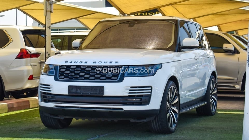 Used Land Rover Range Rover 2018 for sale in Sharjah - 627313