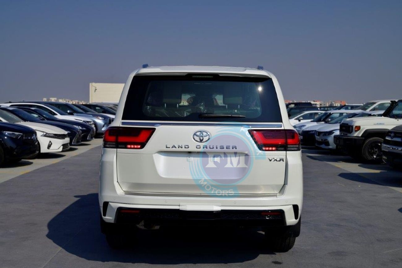 Toyota Land Cruiser 300 VXR V6 4.0L Petrol Automatic
