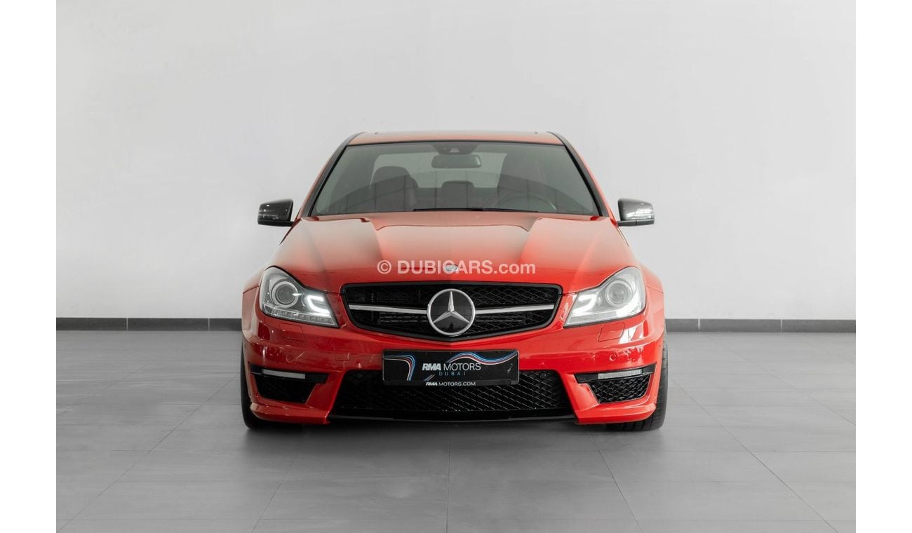 Mercedes-Benz C 63 AMG Std 2013 Mercedes-Benz C63 AMG Performance Pack / Full-Service History