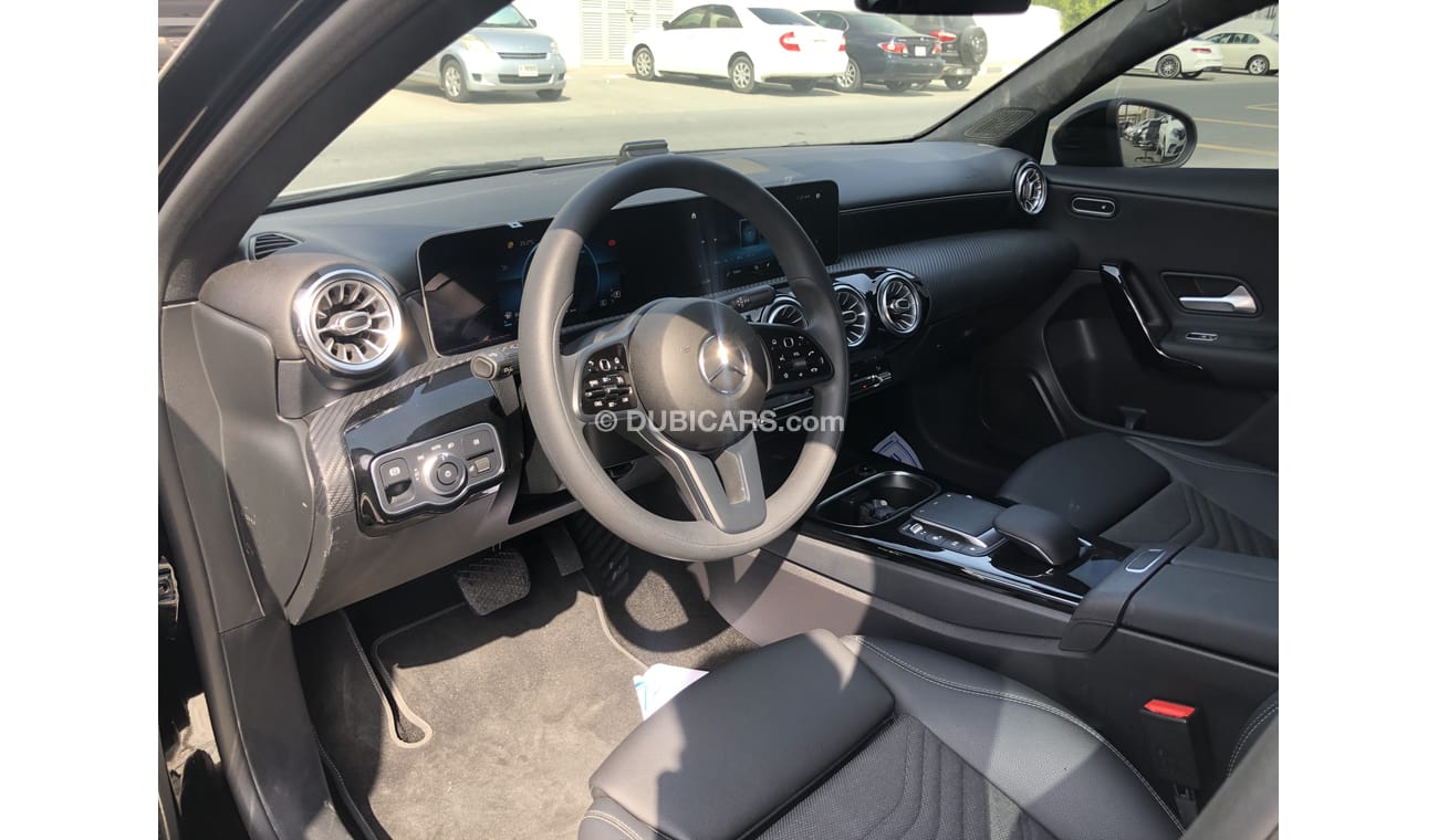 مرسيدس بنز A 220 وارد كوري