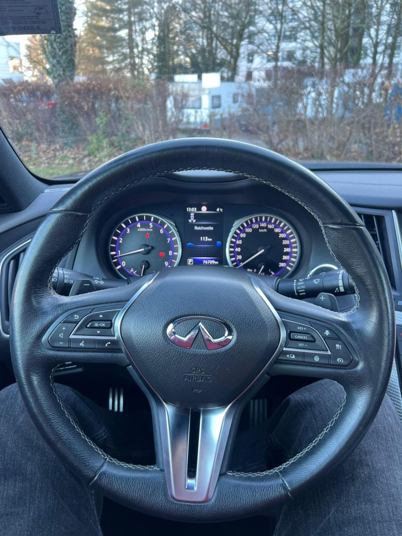 Infiniti Q60