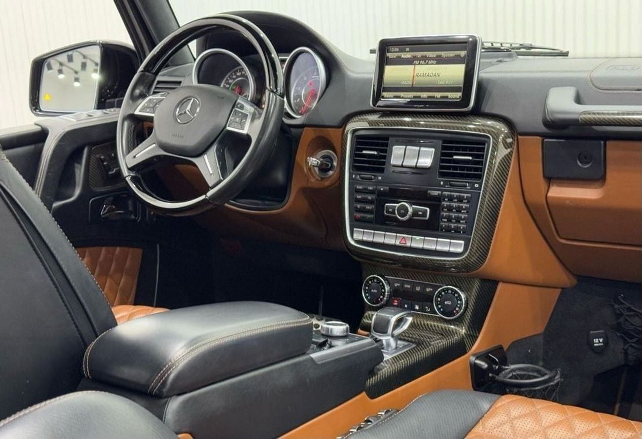 Mercedes-Benz G 63 AMG Std 5.5L 2016 Mercedes Benz G63 AMG 463 Edition, Service History, Carbon Fiber Package, GCC
