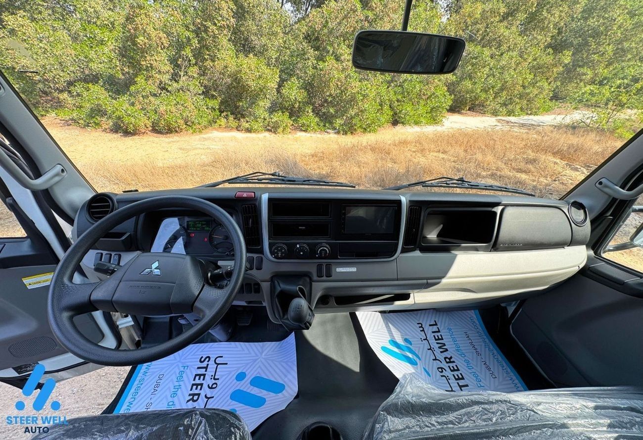 ميتسوبيشي فوسو كانتير 2024 Short Cargo Euro 5 / 3.0L RWD Diesel / Like New Condition / Book Now!